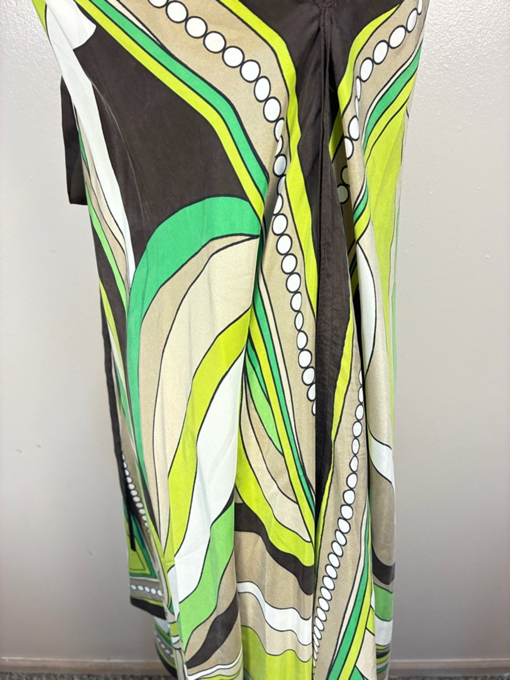 Micheal Kors 100% Silk Handkerchief Hem printed Dress - Picture 8 of 13